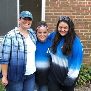 Meet your Posher, Alina